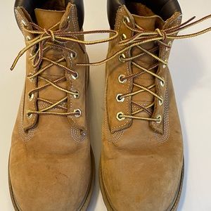 Timberland Premium 6” Boots Wheat Nubuck Size 6.5
